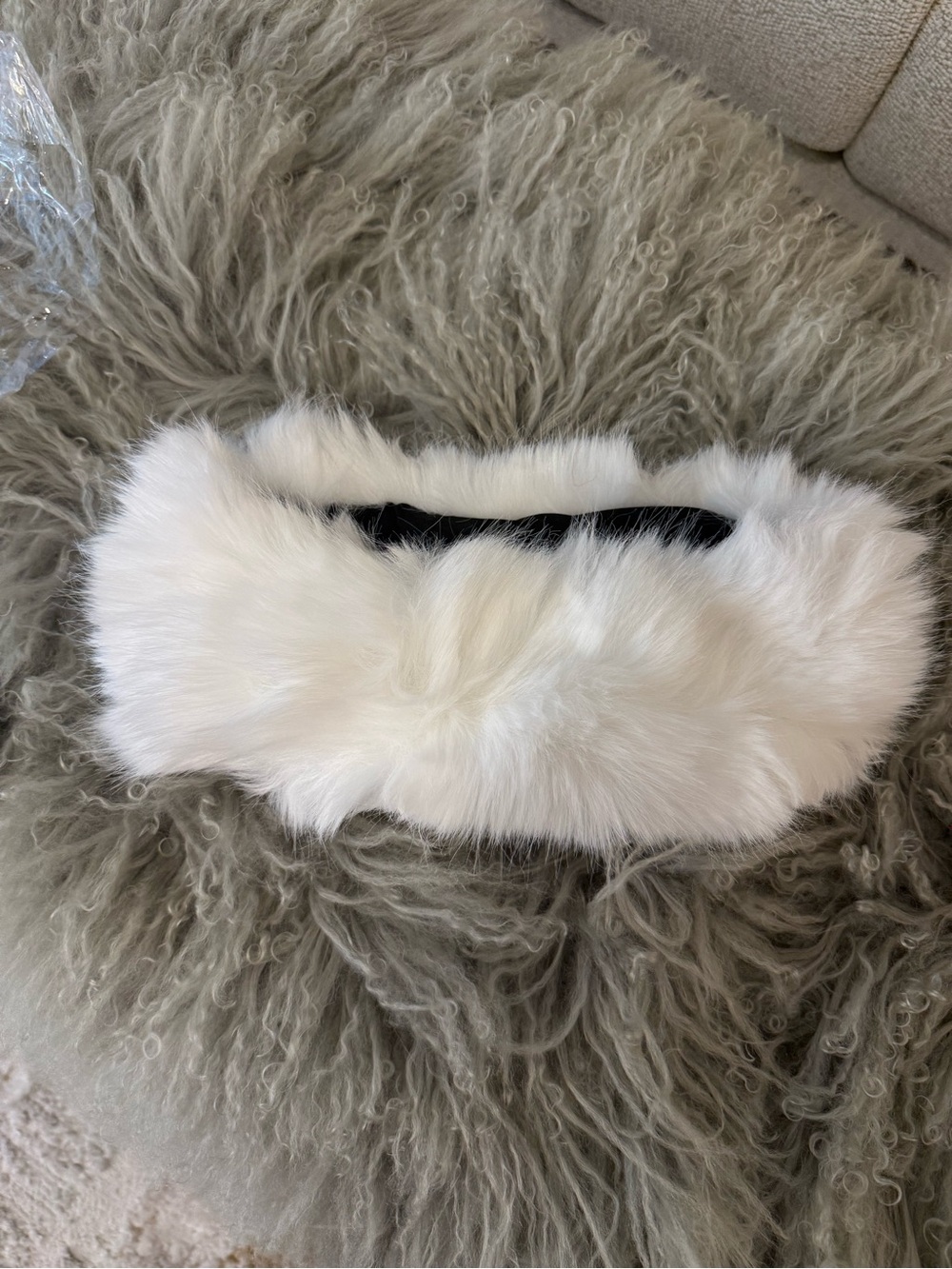 NEW Amazon White Fur Headband